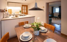 Eden Apartment